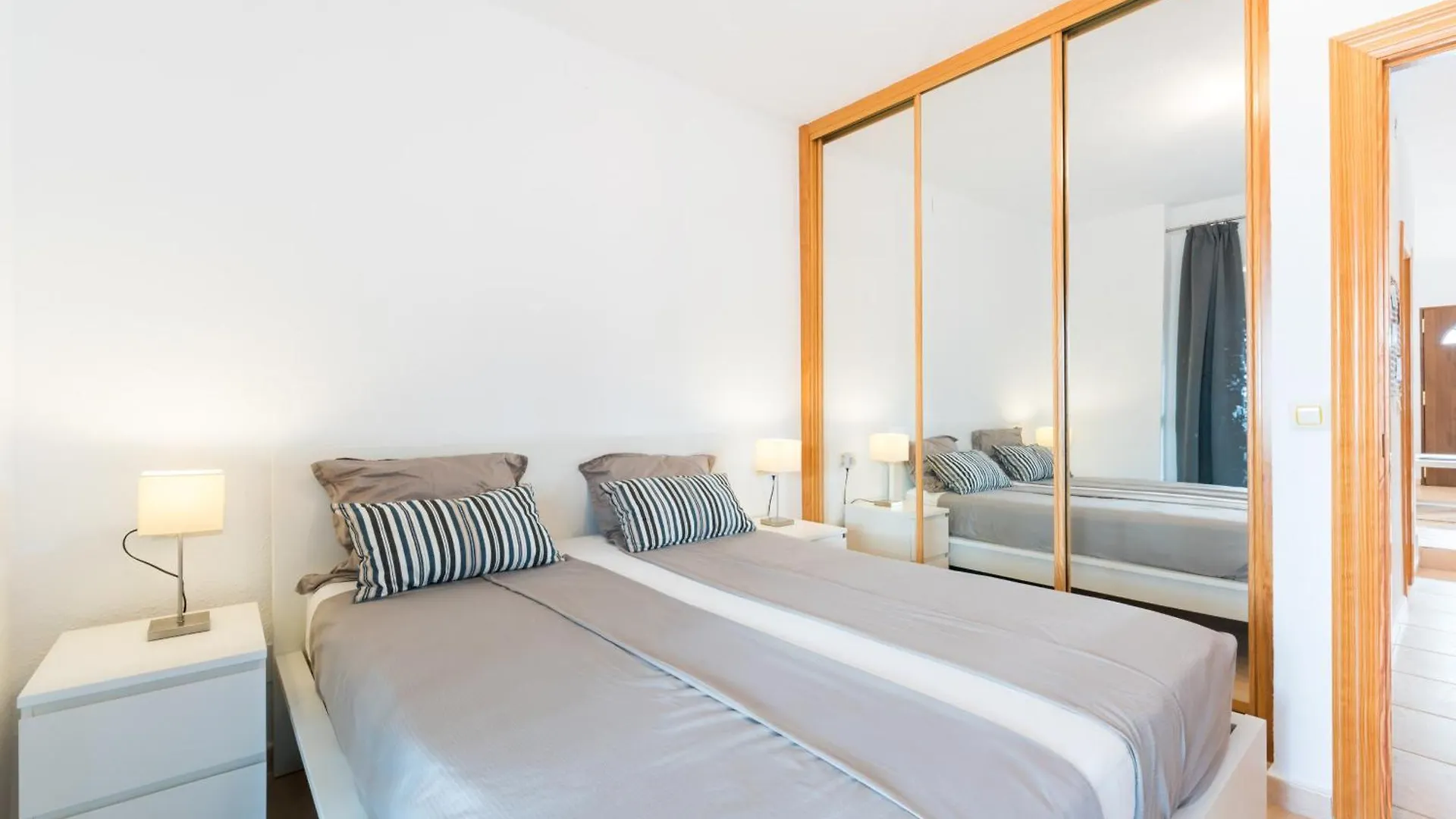 Tio Charles De June - Charming 2 Bedroom Apartment Benalmádena 0*,  Spanien