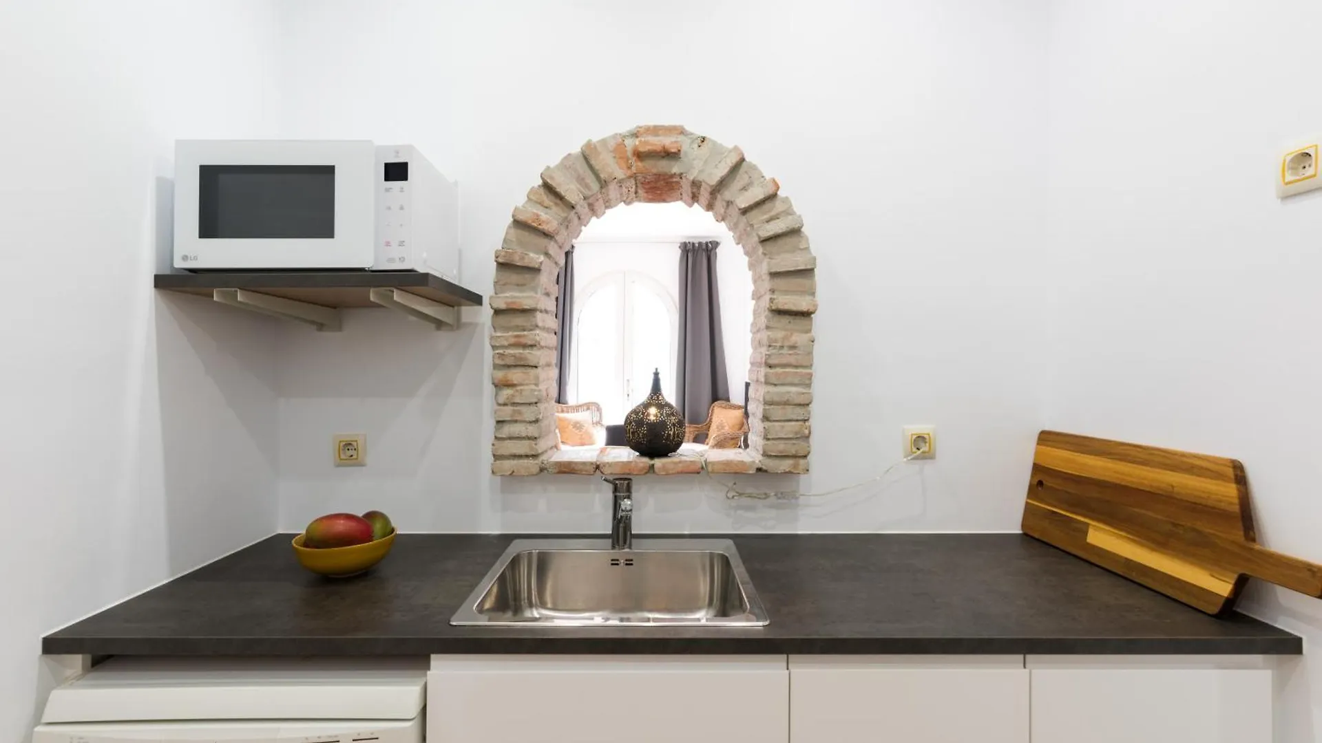 Tio Charles De June - Charming 2 Bedroom Apartment Benalmádena